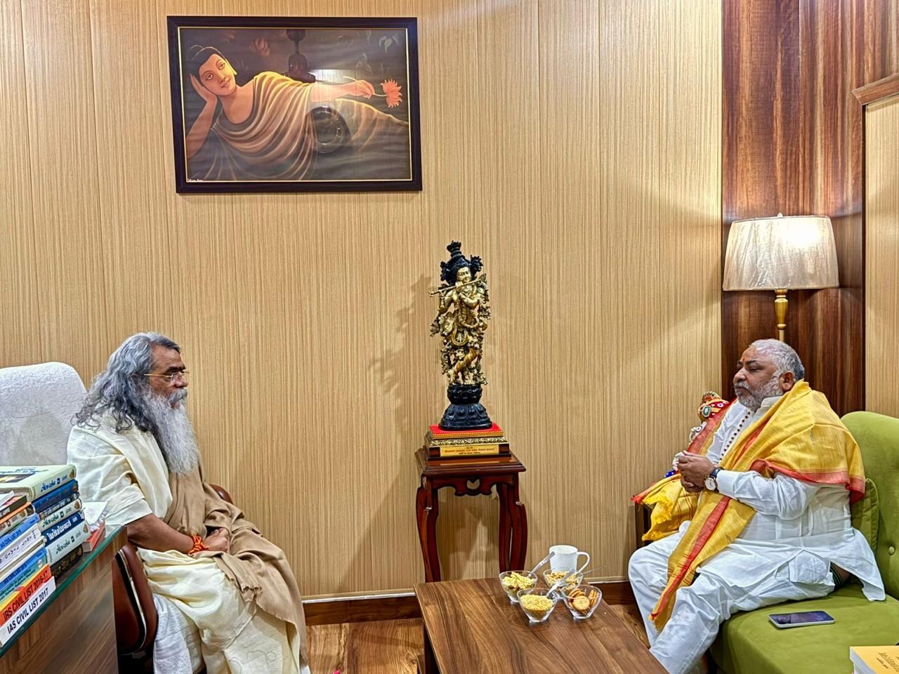 A Dialogue of Wisdom at the Ashram
