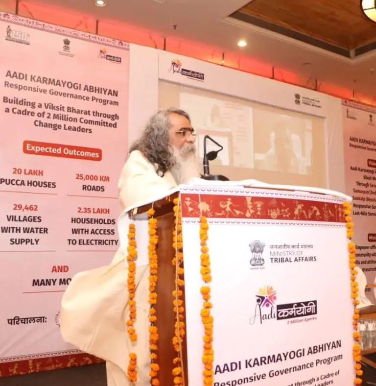 Maharishi Yogi Madhusudan Ji at a public event