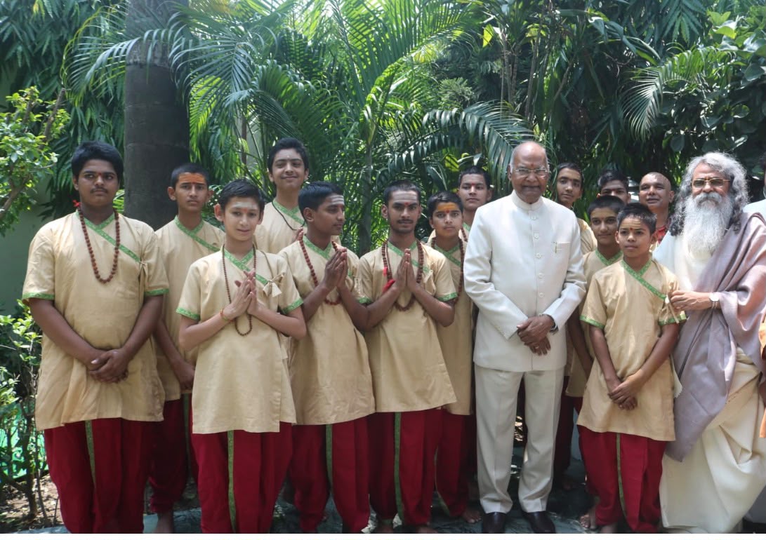 Maharishi Yogi Madhusudan Ji at a public event